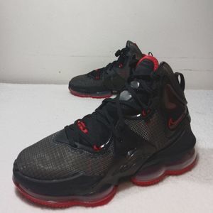 NEW LeBron 19 'Bred'